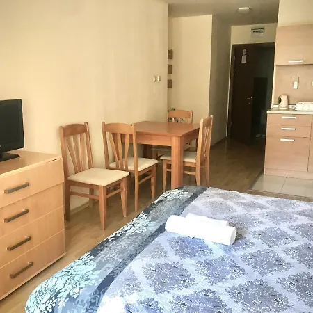 Vadim In Panorama Vigo Apartman *