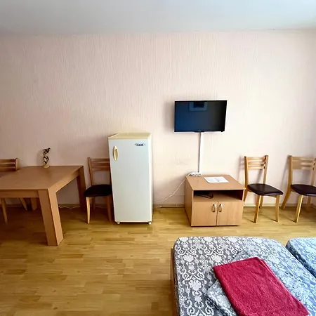 Vadim In Panorama Vigo ネセバル