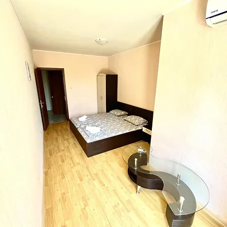 Vadim In Panorama Vigo Nesebăr